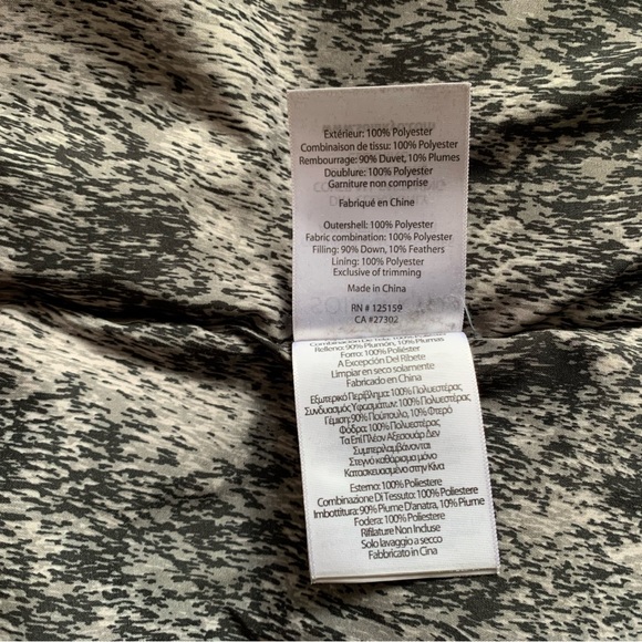 Soia and Kyo sz small down jacket with hood in a charcoal black/dark grey - Picture 2 of 11